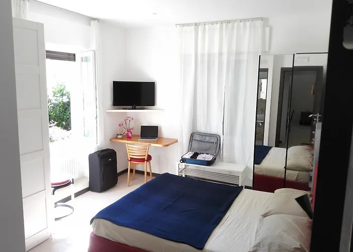 Bed & Breakfast Rosa Blu 4*